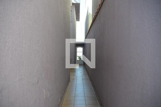 Quintal de casa à venda com 3 quartos, 180m² em Vila Curuçá, Santo André