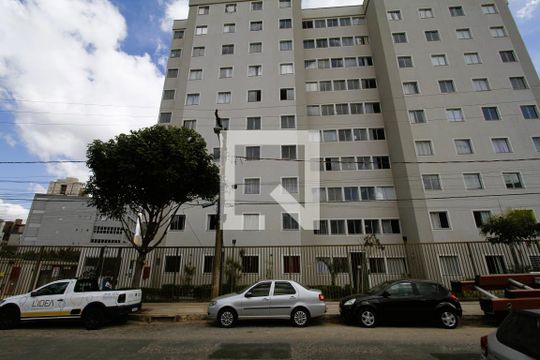Fachada do Prédio de apartamento à venda com 2 quartos, 44m² em Estoril, Belo Horizonte