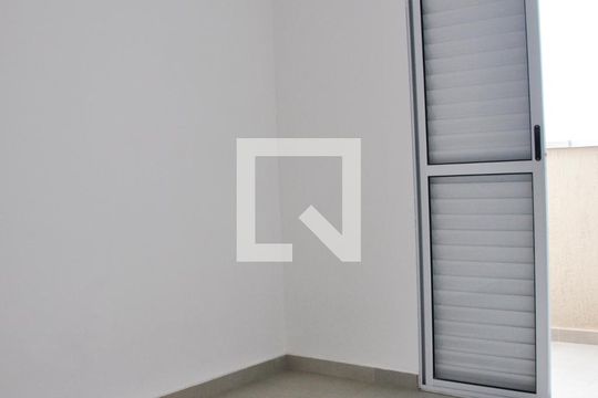 Quarto 01 de apartamento para alugar com 2 quartos, 46m² em Vila Pereira Cerca, São Paulo