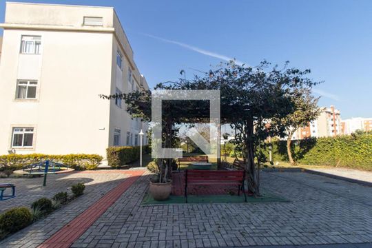 Área comum de apartamento para alugar com 3 quartos, 59m² em Capão Raso, Curitiba