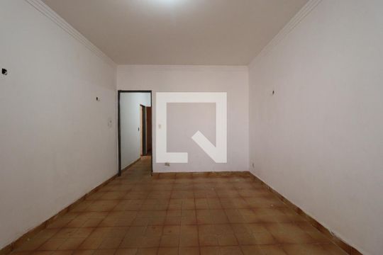 Casa para alugar com 4 quartos, 400m² em Ipiranga, Ribeirão Preto