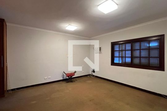 Suíte 3 de casa para alugar com 3 quartos, 246m² em Perdizes, São Paulo