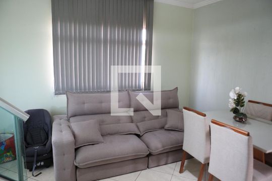 Sala de apartamento à venda com 3 quartos, 120m² em Milionários, Belo Horizonte