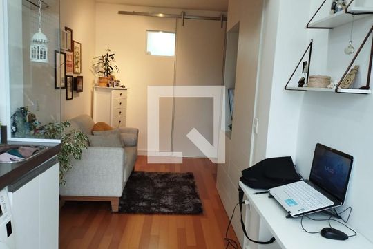 Sala de apartamento à venda com 1 quarto, 38m² em Vila Angelina, São Bernardo do Campo