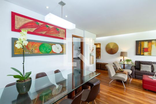 Sala de apartamento à venda com 3 quartos, 100m² em Buritis, Belo Horizonte