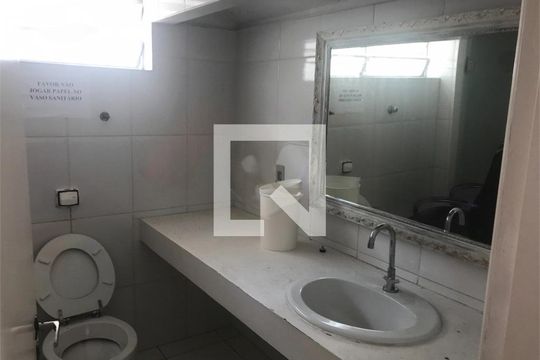 Casa à venda com 3 quartos, 175m² em Vila Tramontano, São Paulo
