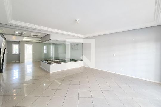 Sala de casa à venda com 4 quartos, 546m² em Parque dos Passaros, São Bernardo do Campo