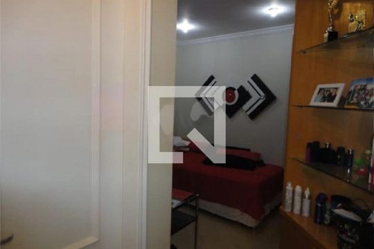 Apartamento à venda com 4 quartos, 250m² em Jardim da Saúde, São Paulo