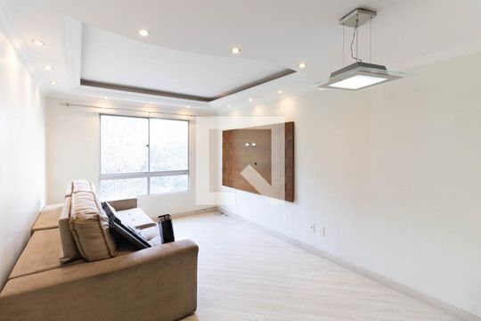 Apartamento para alugar com 2 quartos, 62m² em Jardim Santa Emilia, São Paulo