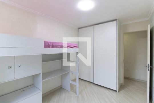 Quarto 1 de apartamento para alugar com 2 quartos, 62m² em Jardim Santa Emilia, São Paulo