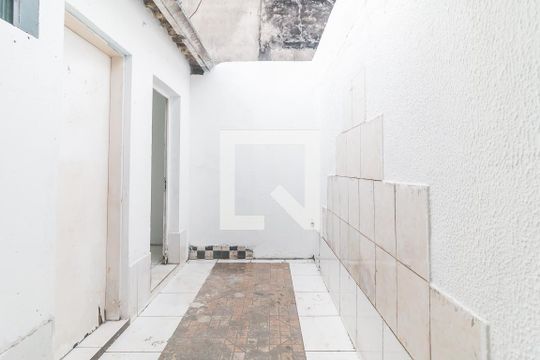 Área de Serviço de casa para alugar com 3 quartos, 190m² em Vila Mogilar, Mogi das Cruzes