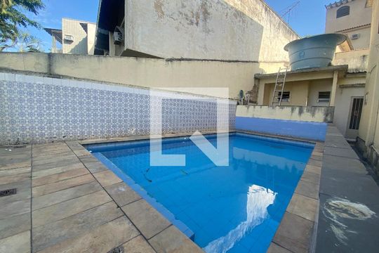 Área comum - Piscina de apartamento para alugar com 2 quartos, 50m² em Jardim Guanabara, Rio de Janeiro