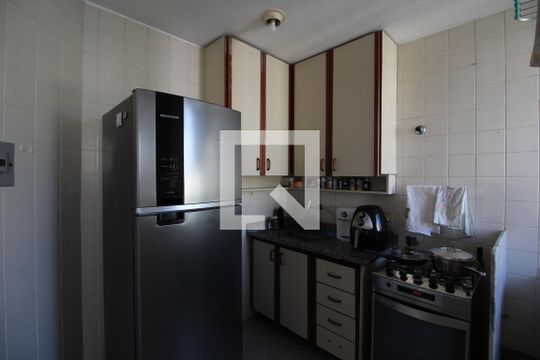 Cozinha de apartamento à venda com 2 quartos, 43m² em Freguesia (jacarepaguá), Rio de Janeiro