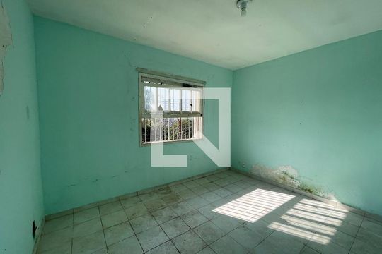 Quarto 5 de casa à venda com 5 quartos, 330m² em Jardim Ester, São Paulo