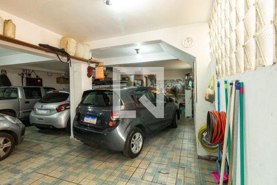 Garagem de casa à venda com 4 quartos, 250m² em Vila Primavera, São Paulo