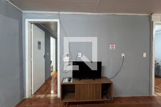 Sala de casa à venda com 3 quartos, 120m² em São Miguel, São Leopoldo