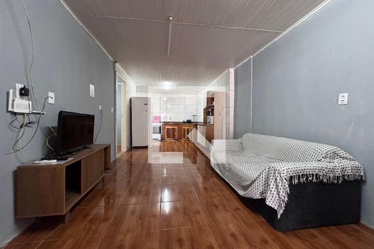 Sala de casa à venda com 3 quartos, 120m² em São Miguel, São Leopoldo