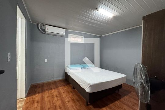 Quarto de casa à venda com 3 quartos, 120m² em São Miguel, São Leopoldo