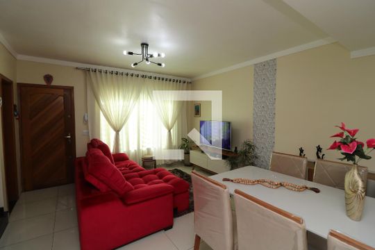 Sala de casa de condomínio à venda com 2 quartos, 123m² em Vila Santa Clara, São Paulo