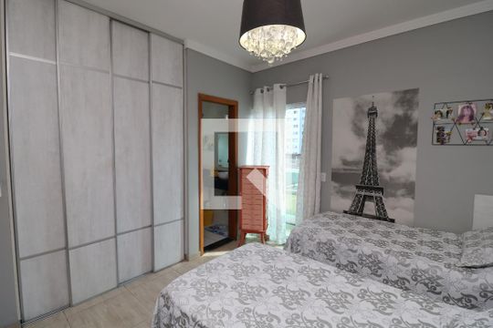 Suíte de casa de condomínio à venda com 2 quartos, 123m² em Vila Santa Clara, São Paulo