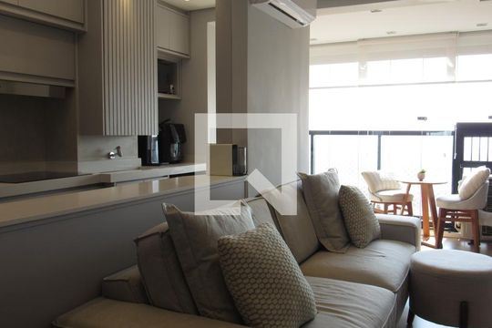 Apartamento à venda com 2 quartos, 61m² em Km 18, Osasco