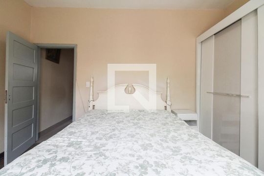 Quarto 1 de casa à venda com 2 quartos, 110m² em Vila Gomes Cardim, São Paulo
