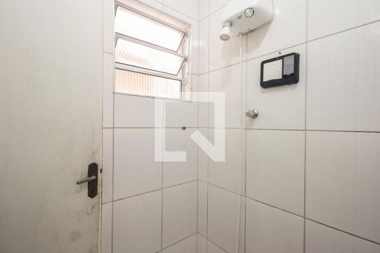 Banheiro 2 de casa à venda com 2 quartos, 110m² em Vila Gomes Cardim, São Paulo