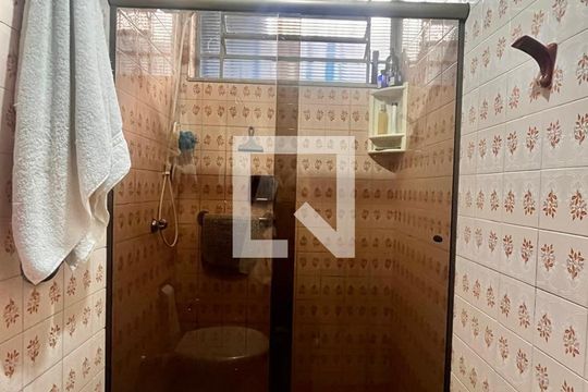Banheiro de casa à venda com 3 quartos, 200m² em Jardim Conceição, Campinas