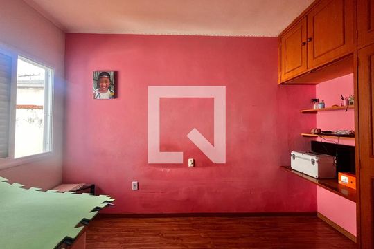 Quarto1 de casa à venda com 3 quartos, 200m² em Jardim Conceição, Campinas