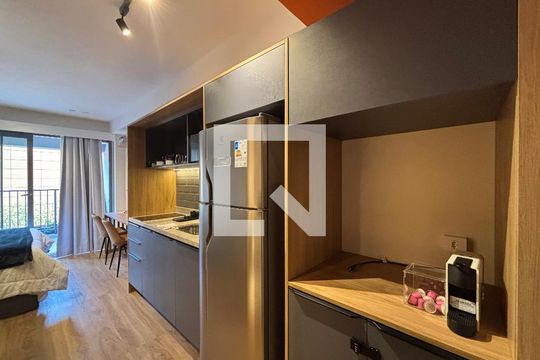 Studio de kitnet/studio à venda com 1 quarto, 30m² em Indianópolis, São Paulo