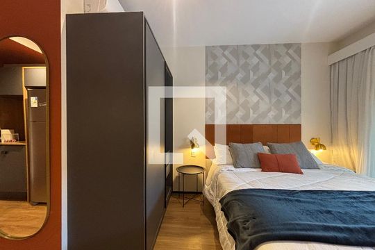 Studio de kitnet/studio à venda com 1 quarto, 30m² em Indianópolis, São Paulo