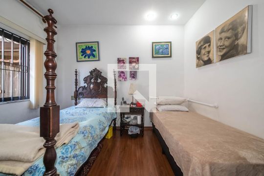 Quarto 2 de casa à venda com 4 quartos, 400m² em Jardim da Saúde, São Paulo