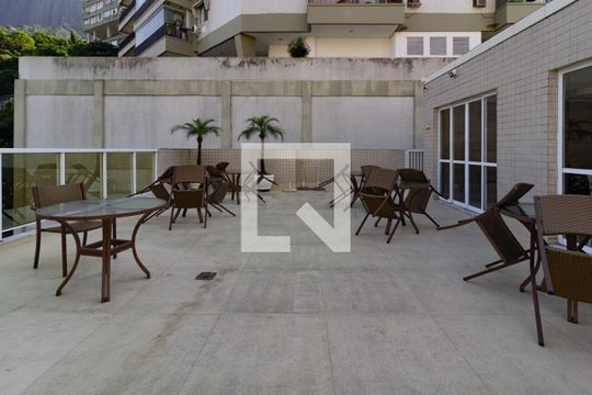Área comum de apartamento para alugar com 2 quartos, 70m² em Jardim Botânico, Rio de Janeiro