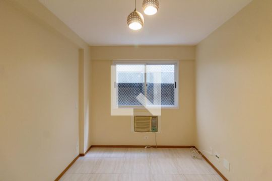 Suíte de apartamento para alugar com 2 quartos, 70m² em Jardim Botânico, Rio de Janeiro