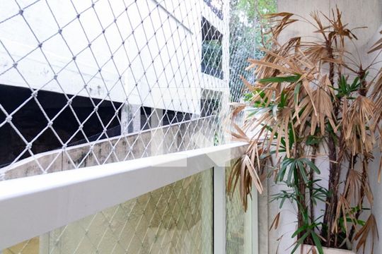 Varanda da sala de apartamento para alugar com 2 quartos, 70m² em Jardim Botânico, Rio de Janeiro