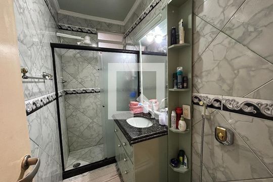 Banheiro de apartamento à venda com 1 quarto, 60m² em Quintino Bocaiúva, Rio de Janeiro
