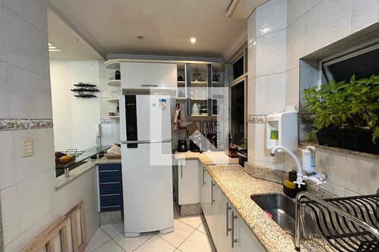 Cozinha de apartamento à venda com 1 quarto, 60m² em Quintino Bocaiúva, Rio de Janeiro
