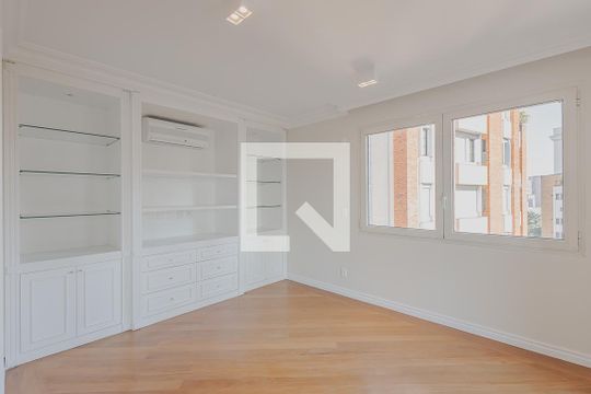 Sala 2 de apartamento à venda com 3 quartos, 278m² em Jardim Europa, São Paulo