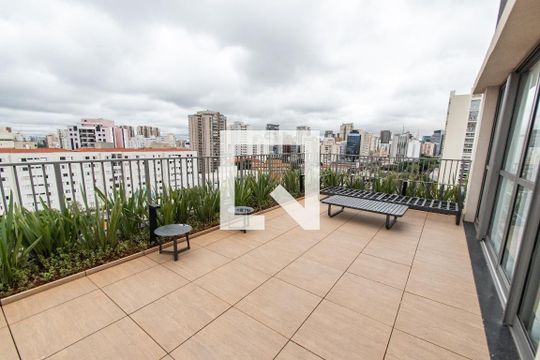Área comum de kitnet/studio para alugar com 1 quarto, 28m² em Vila Mariana, São Paulo