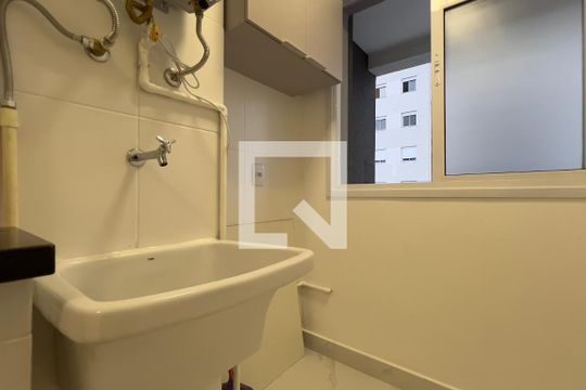 Cozinha/Área de serviço de apartamento para alugar com 1 quarto, 43m² em Vila Rosalia, Guarulhos