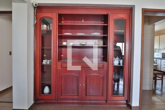 Sala de Jantar de apartamento para alugar com 3 quartos, 170m² em Saraiva, Uberlândia