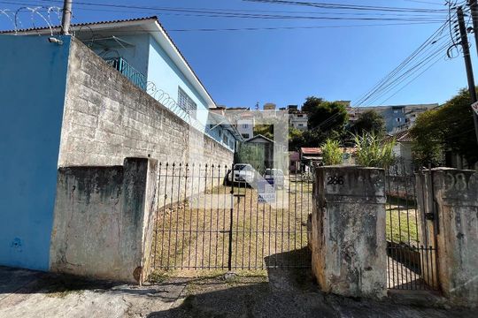Fachada de casa à venda com 2 quartos, 495m² em Vila Anglo Brasileira, São Paulo