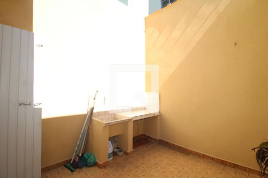 Área de Serviço de casa à venda com 3 quartos, 210m² em Vila Nova Cachoeirinha, São Paulo