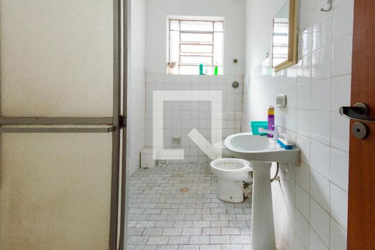 Banheiro de casa à venda com 3 quartos, 249m² em Calafate, Belo Horizonte