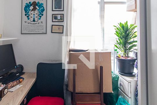 Escritório de apartamento à venda com 3 quartos, 127m² em Jardim Botânico, Porto Alegre