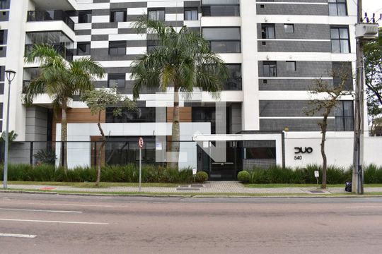 Fachada de apartamento para alugar com 1 quarto, 84m² em Juvevê, Curitiba