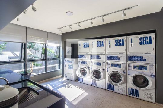 Área comum de kitnet/studio à venda com 1 quarto, 24m² em Campo Belo, São Paulo