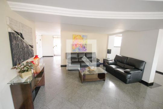 Hall de entrada de apartamento para alugar com 3 quartos, 90m² em Vila Jaboticabeira, Taubaté