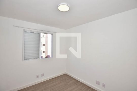 Quarto 1 de apartamento para alugar com 2 quartos, 60m² em Parque Reboucas, São Paulo