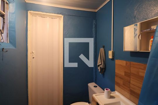 Banheiro Social de casa à venda com 3 quartos, 84m² em Mato Grande, Canoas